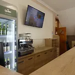 Bed & Breakfast Marienka Panzio Eger