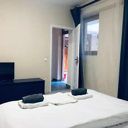 Marienka Panzio B&B *