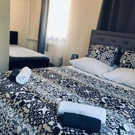 Marienka Panzio B&B 에게르