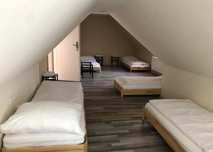 Marienka Panzio * 埃格尔