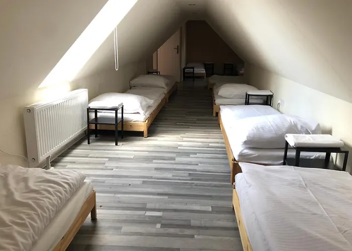 Marienka Panzio * 埃格尔